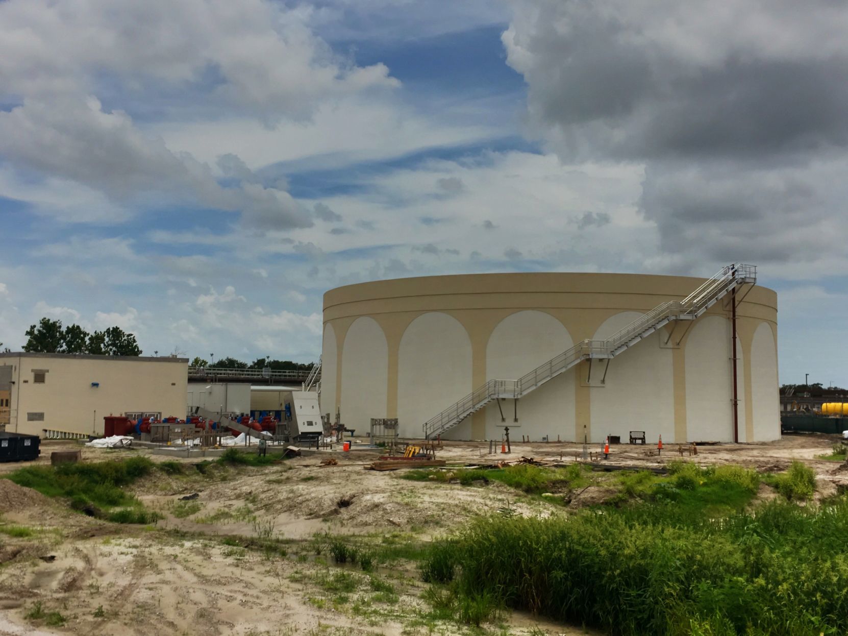 Rain causes over 829,000 gallons of sewer overflows around Largo
